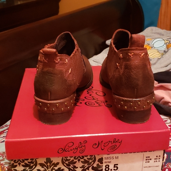 Booties - Picture 4 of 5